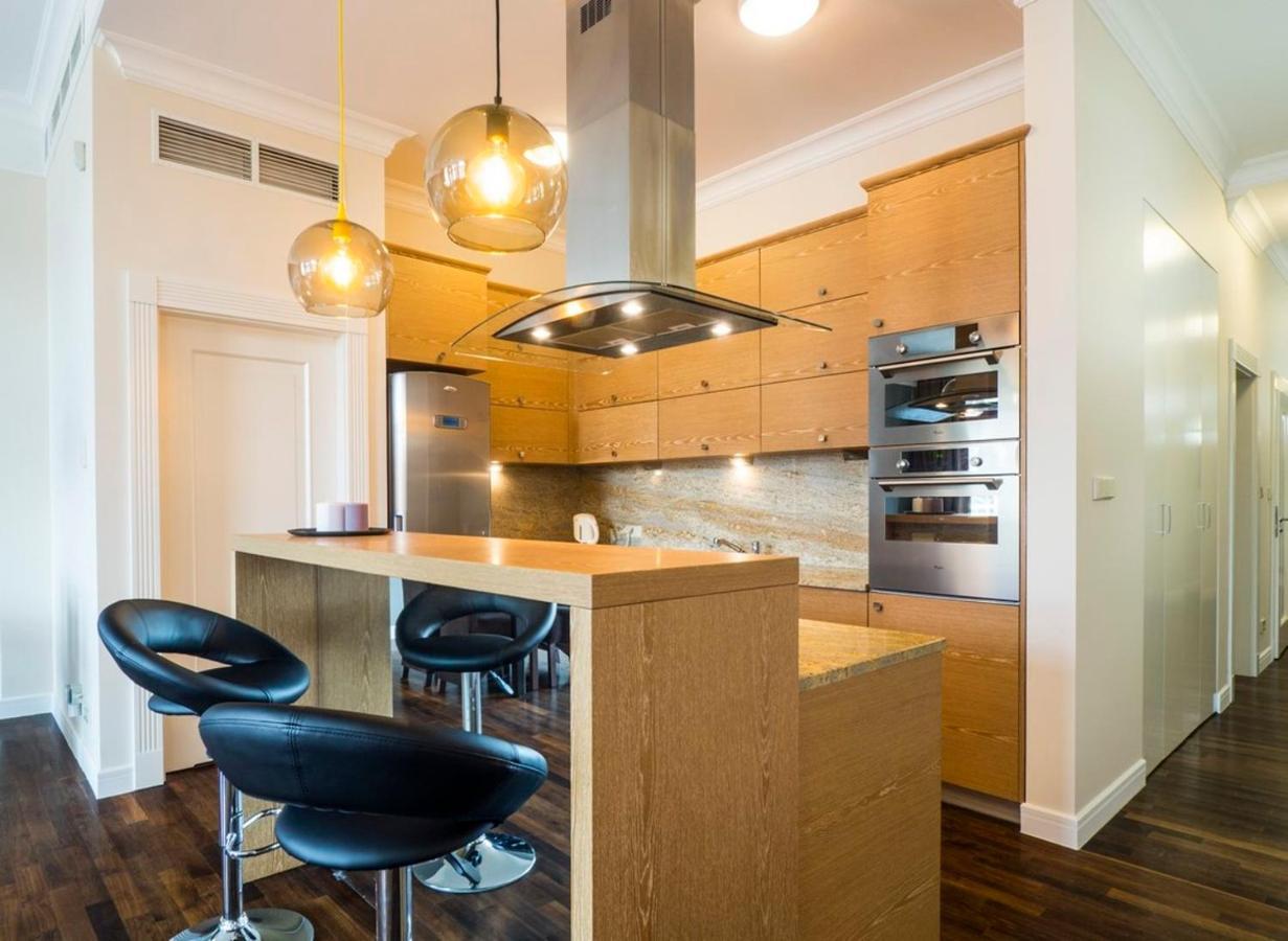 Majestic Residence -150M2 With Iconic Market Square View As Home Apartamenty R506 Wrocław Eksteriør bilde